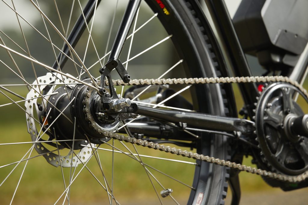 ZizeBikes - Bicycle Braking: How To Avoid The “Over The Handlebar” Crash - Zizi Bikes