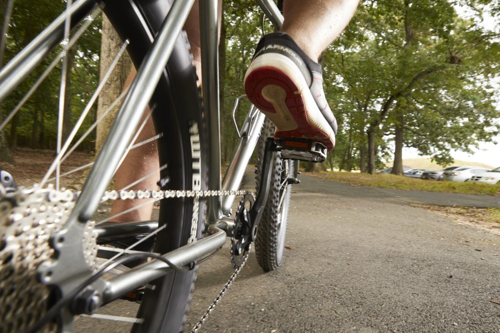 ZizeBikes - Biking Skills for Beginners: Avoiding Crash, Protecting Palms, and Relaxing - Zizi Bikes