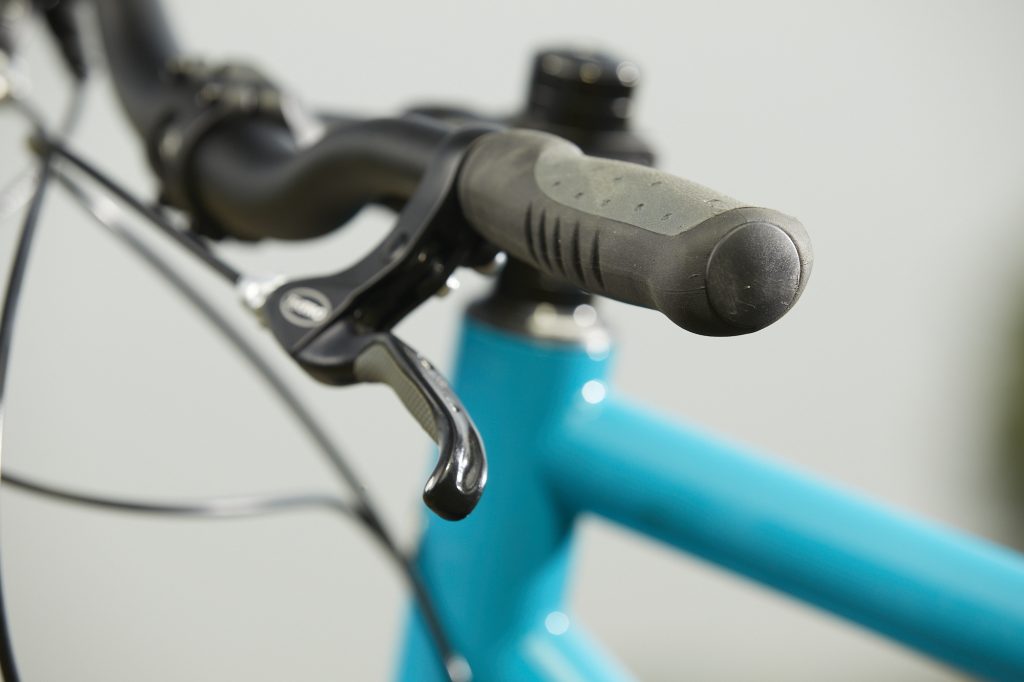 ZizeBikes - Bicycle Gear Shifting: What Does The Rear or Back Gear Do? - Zizi Bikes